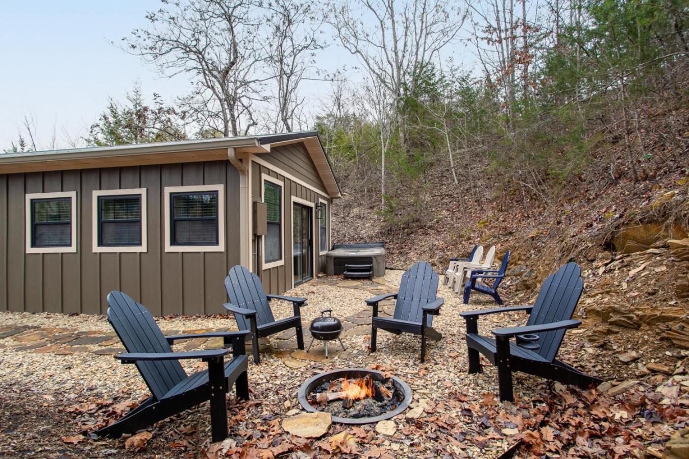 Whiskey Barrel W Hot Tub Arcade Game Fire Pit Villa Sevierville Ngoại thất bức ảnh