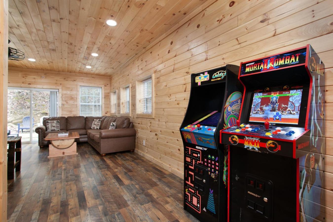 Whiskey Barrel W Hot Tub Arcade Game Fire Pit Villa Sevierville Ngoại thất bức ảnh